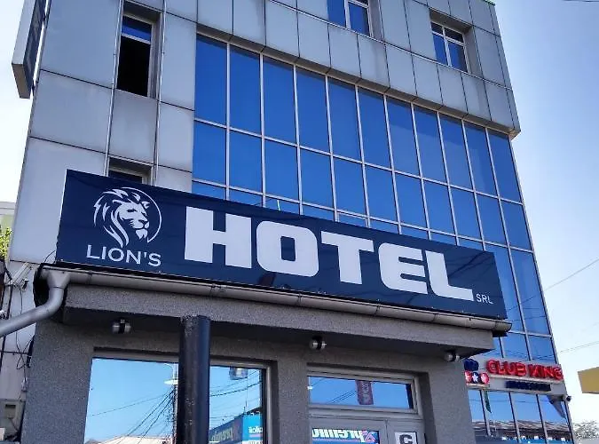 Lion\'S Hotel